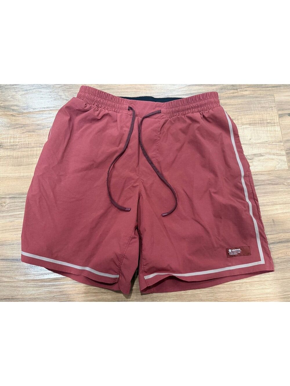 Lululemon Men's Running Shorts Burgundy Reflective Drawstring Medium